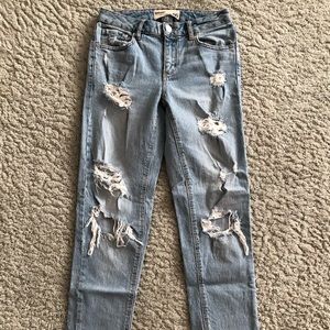 Boyfriend Fit Ripped Jeans